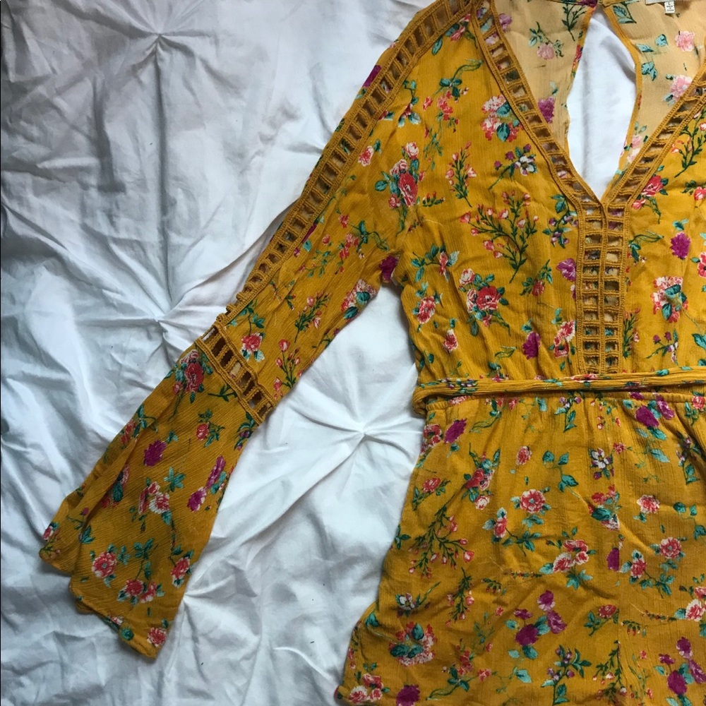 Short Romper with Long Sleeves